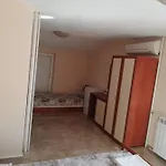 Milchevi Πανσιόν Σωζόπολη