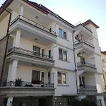 Milchevi Πανσιόν