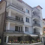 Πανσιόν Milchevi Σωζόπολη