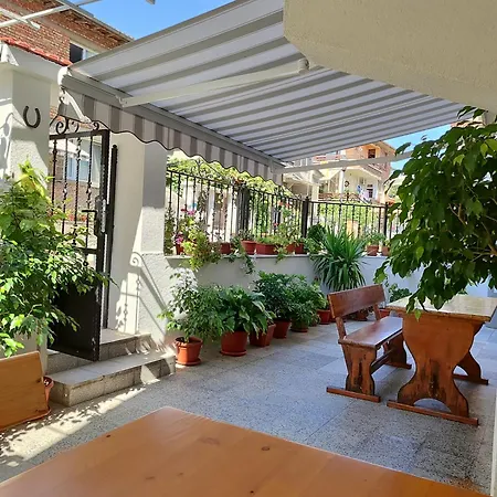 Guest house Milchevi 3*